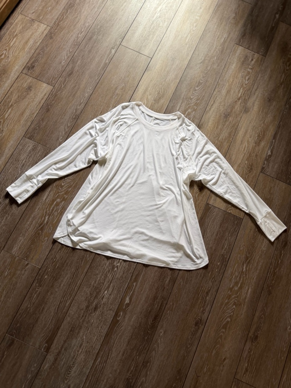 White Tek gear 2x white long sleeve